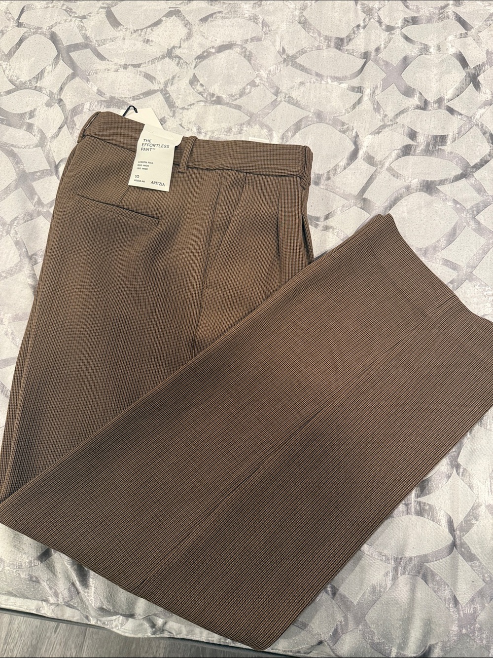 Aritzia Women Effortless Pants